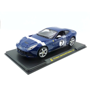 Ferrari F12 Berlinetta #7 2012 Inspired by the 250 GT (display box)  - skala 1:24 - Bburago